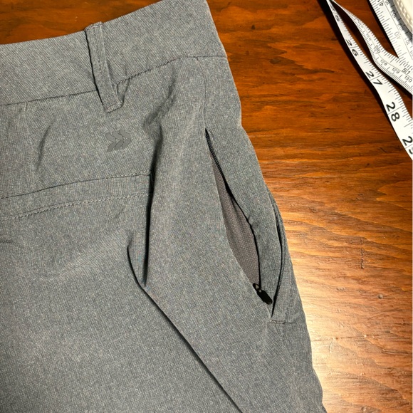 All in Motion Mens grey quick dry shorts size 36 - Picture 6 of 6